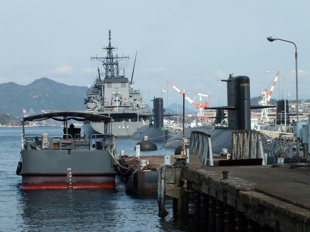 中國人民解放軍海軍遼寧艦（169艦）改裝最新進展揭秘，我國海軍艦艇改裝進展順利！