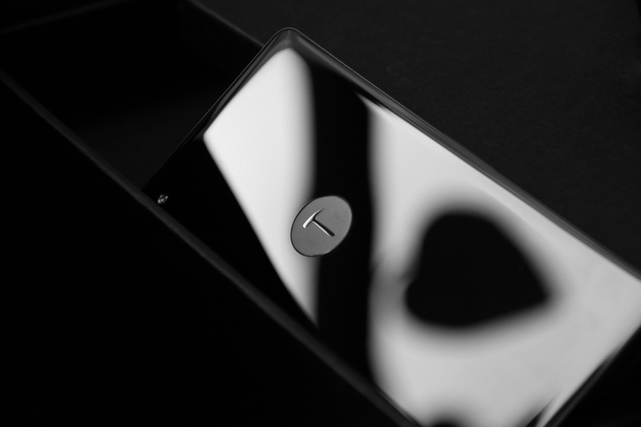 新一代iPhone科技與設(shè)計(jì)的融合創(chuàng)新，最新消息揭秘