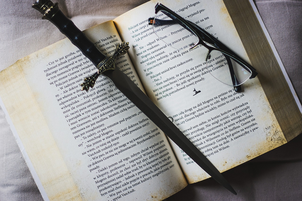 最新初中課本，開啟知識(shí)探索新篇章